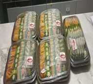 Nampan besar isi 35 kue