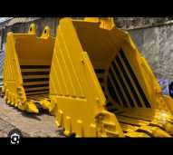 Belanja suku cadang dan jasa service exavator (ganti 5 unit kuku bucket exavator caterpillar 320 D, service las kuku bucket)