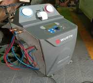 Service Ac dan clining