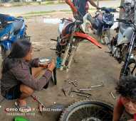 Ban dalem dpn klx 21