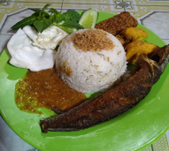 Nasi Uduk Lele