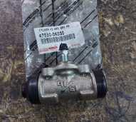 Wheel Cylinder Belakang Toyota Inova