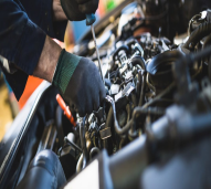 Jasa Servis Sedang Kendaraan Roda 4 dan Roda 6